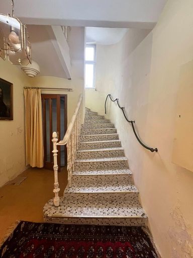 1 Stock Treppe
