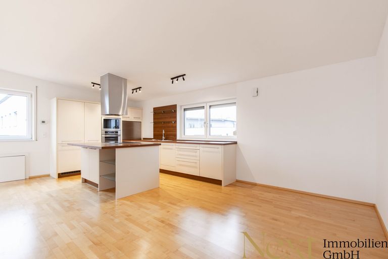 Essbereich mit Küche