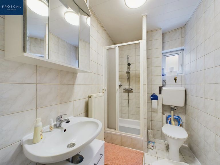 Badezimmer inkl. Dusche