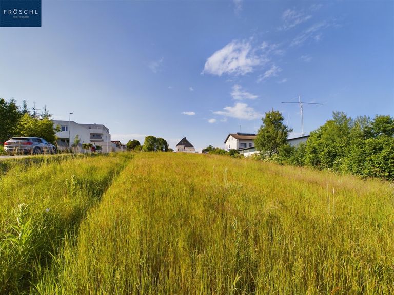 Bauplatz 4_Südhangstraße_12_Ansicht 4