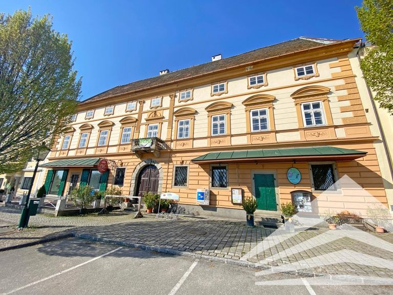 Heindlkai 17