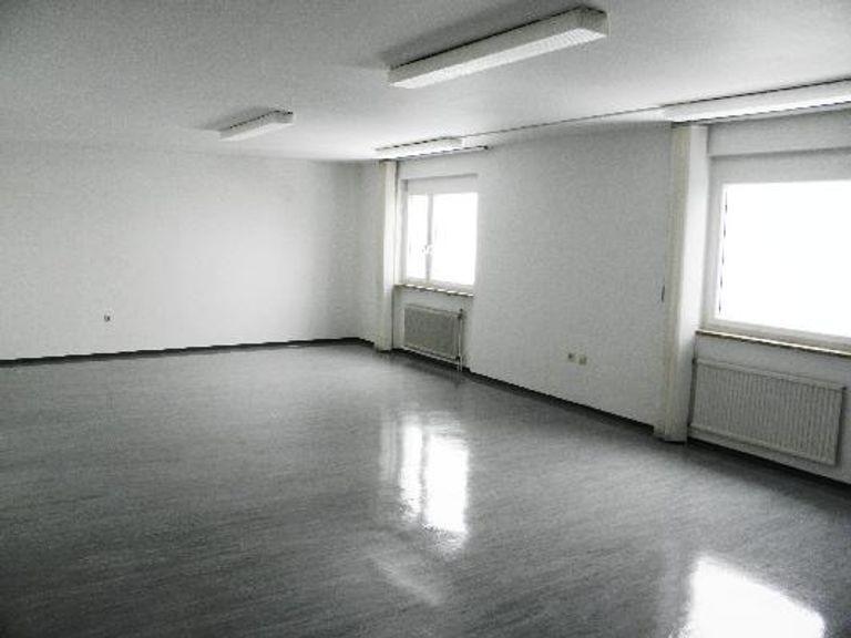 großfl. Büros