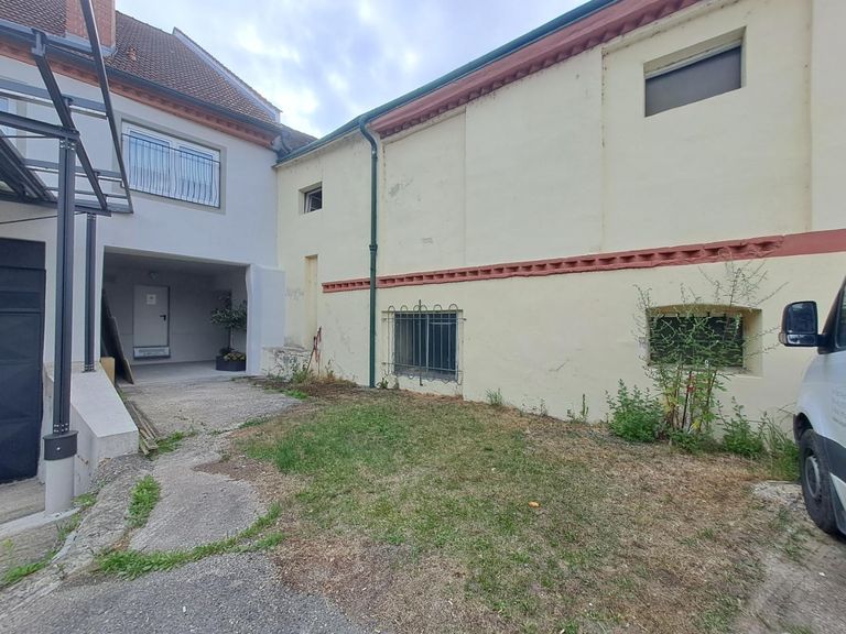 Eingangsbereich Nachbarhaus