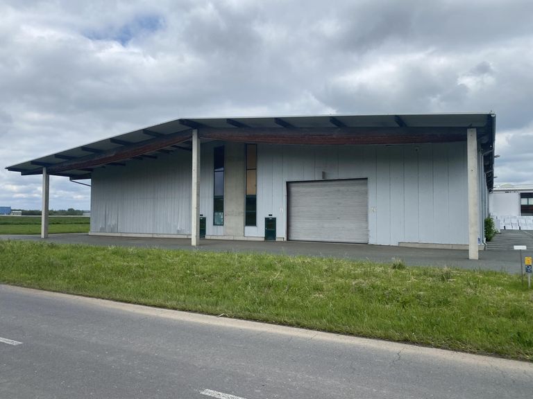 04 Eingang Halle 1 Tor Halle 2