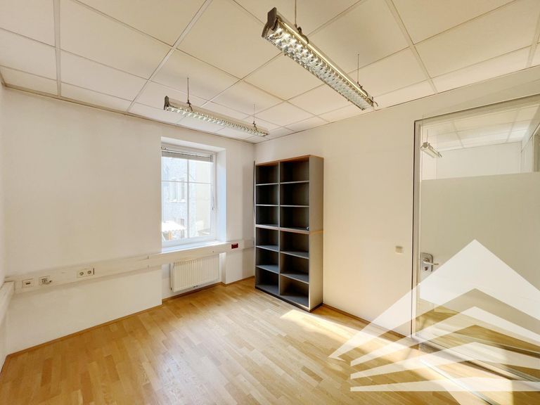 Einzelbüro ca. 13 m²