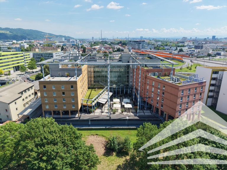 Gebäudeaussenaufnahme Donau