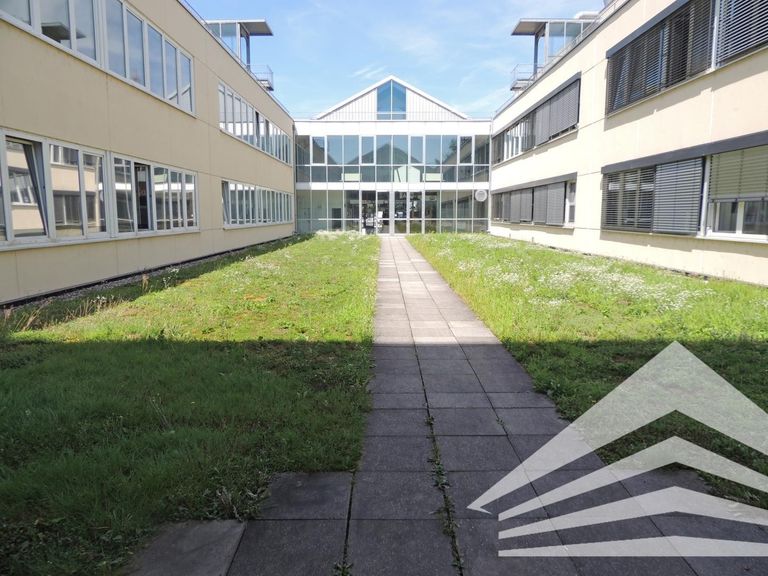 Innenhof Ansicht Paul Hahn Center