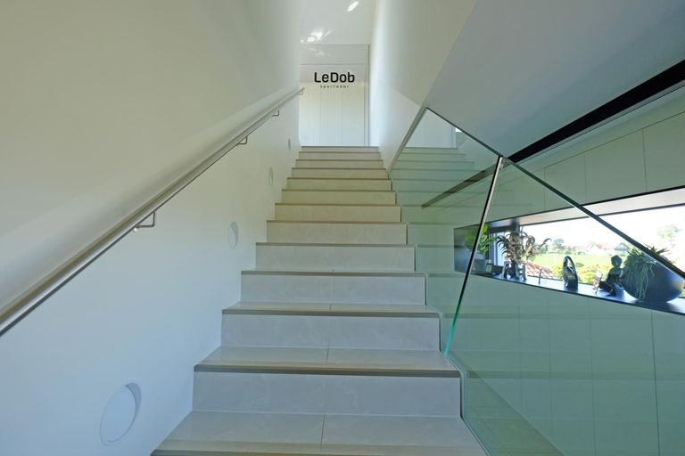 Aufgang zum Fitnessbereich