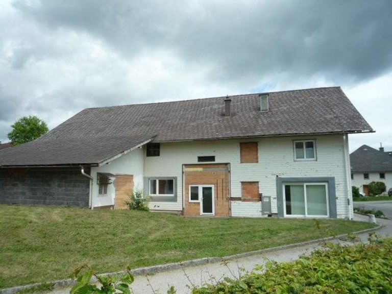 Westansicht mit Garten