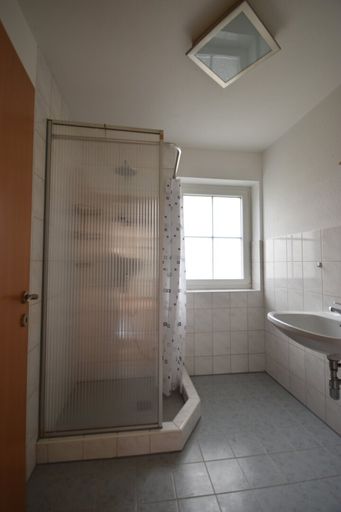 Badebereich - Geräumige 3 Zimmer Terrassenwohnung mit Seeblick Miete Steinbach Am Attersee