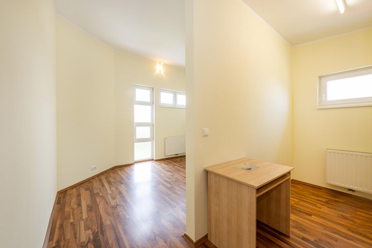 Schlafzimmer mit Ankleideraum OG