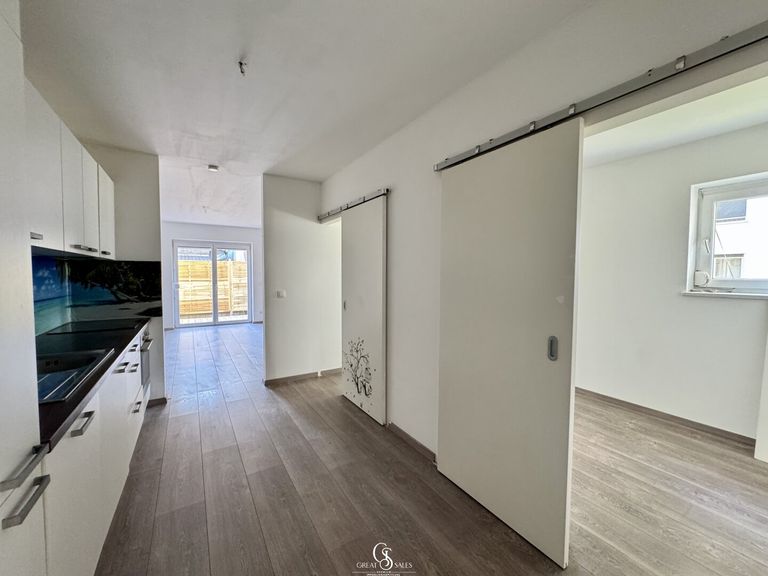 Küche mit Essbereich