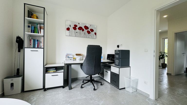Büro 1
