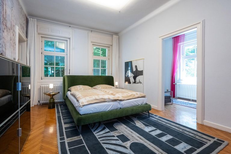 SCHLAFZIMMER EG