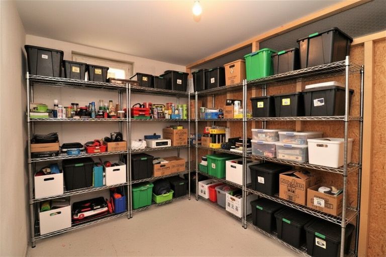 Kellerabteil: KI generierte