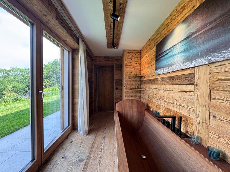 Holzbadewanne