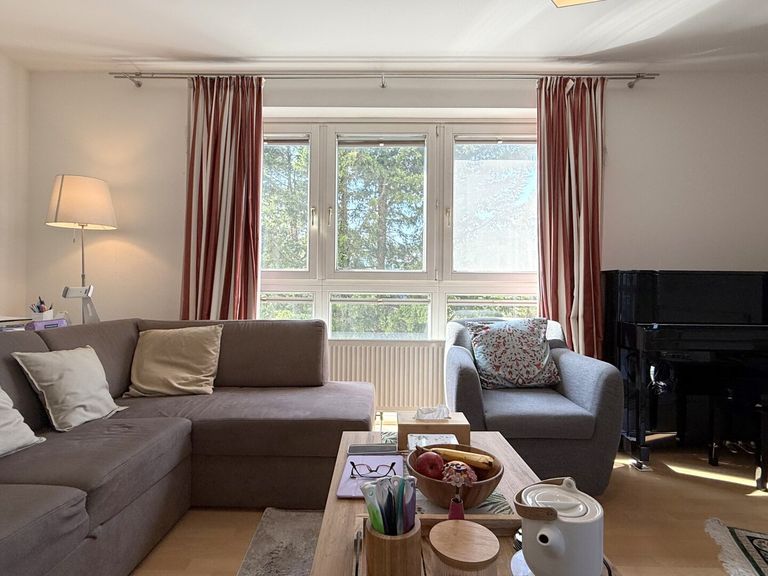 Grünblick vom Wohnzimmer