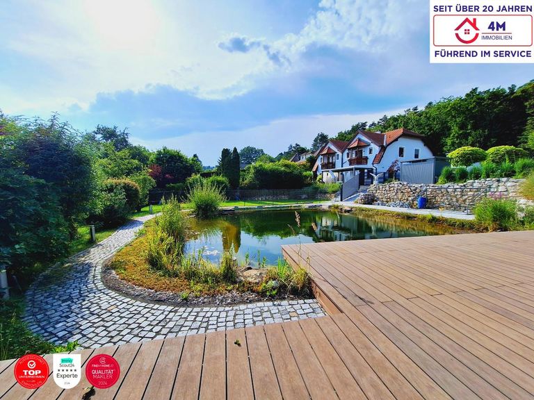 Badeteich und Steg 1 - Blick Richtung Westen