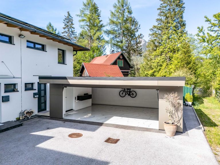 Aussenansicht Garage