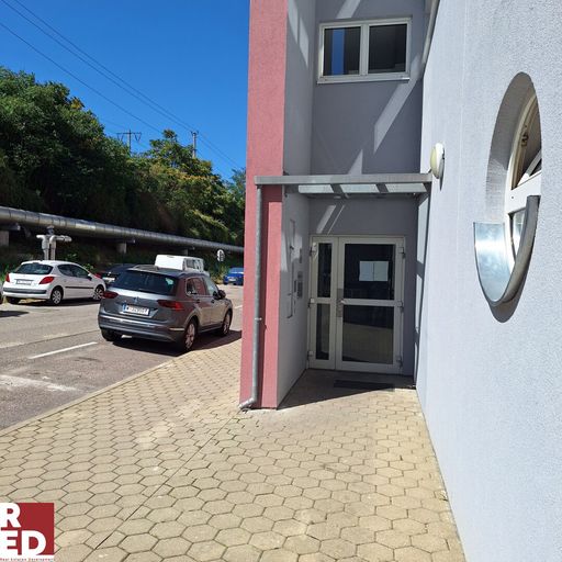 Einer der Eingänge ins Haus