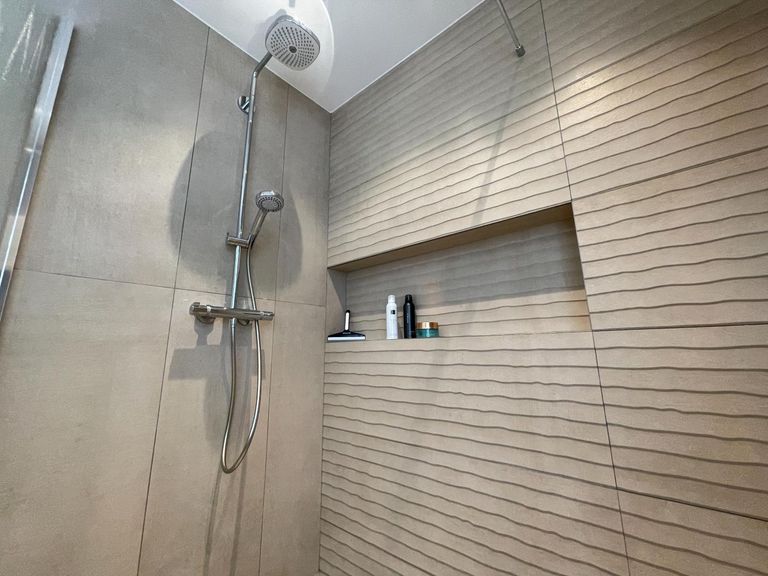 19_Dusche OG