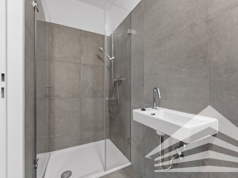 Badezimmer DG1