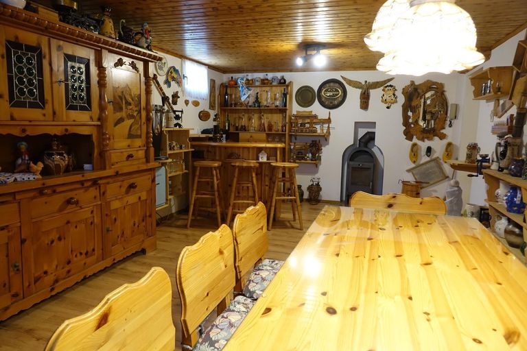 Stüberl im Keller