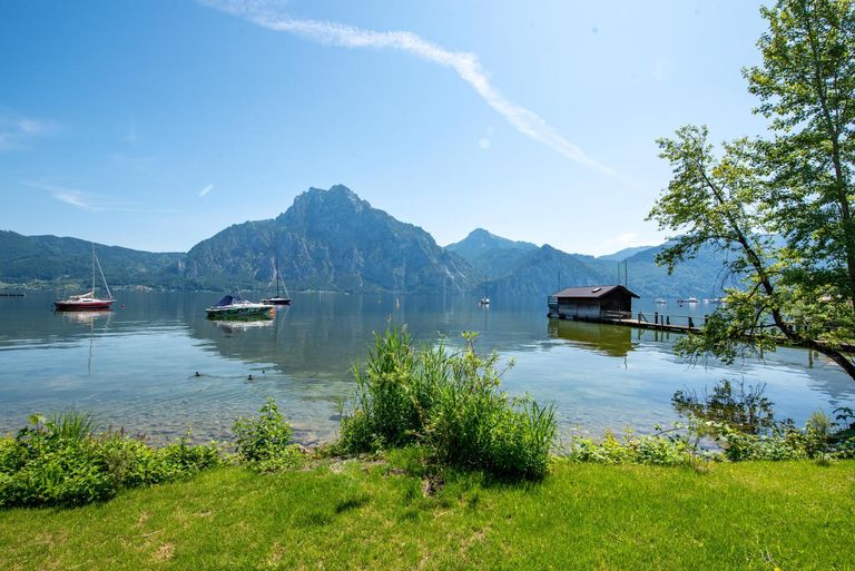 Berg und See vor der Tür