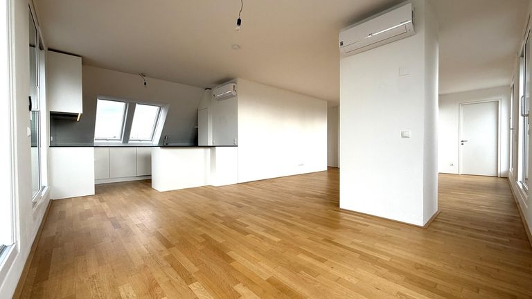 Wohnzimmer - Blick zur Küche