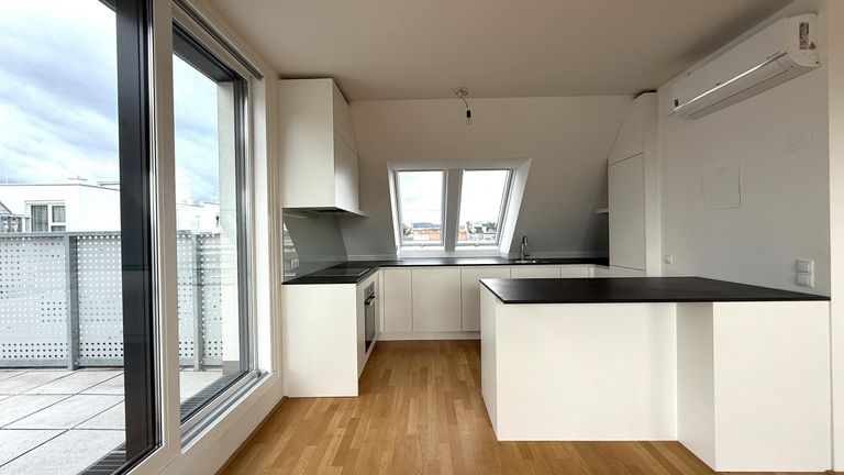 top ausgestattete Küche