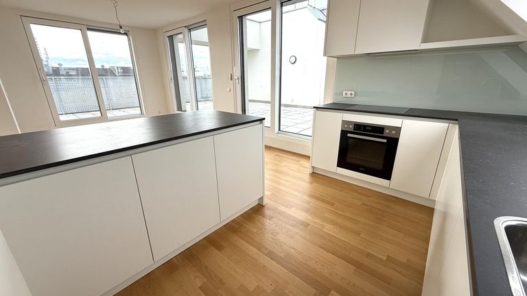 top ausgestattete Küche