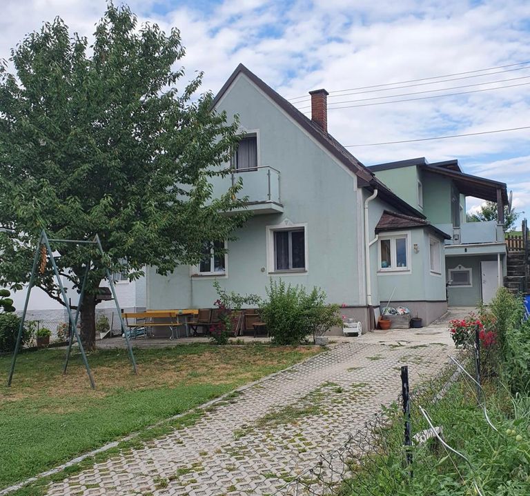 2_Haus