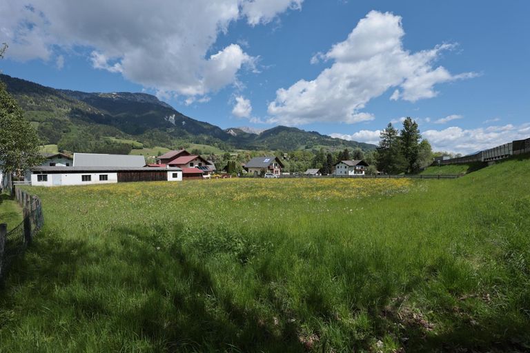 das unbebaute Grundstück Blick Richtung Nordosten