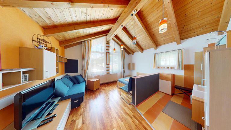 Haus - Fließ - Wohn-Schlafraum-3-OG