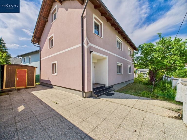 Ansicht Abstellplatz - Eingangsbereich