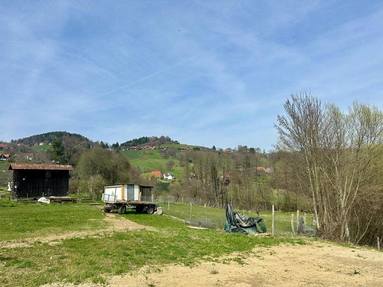 336_2 Baugrund Aussichtslage Vochera am Weinberg i