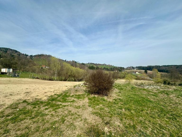 336_2 Baugrund Aussichtslage Vochera am Weinberg i