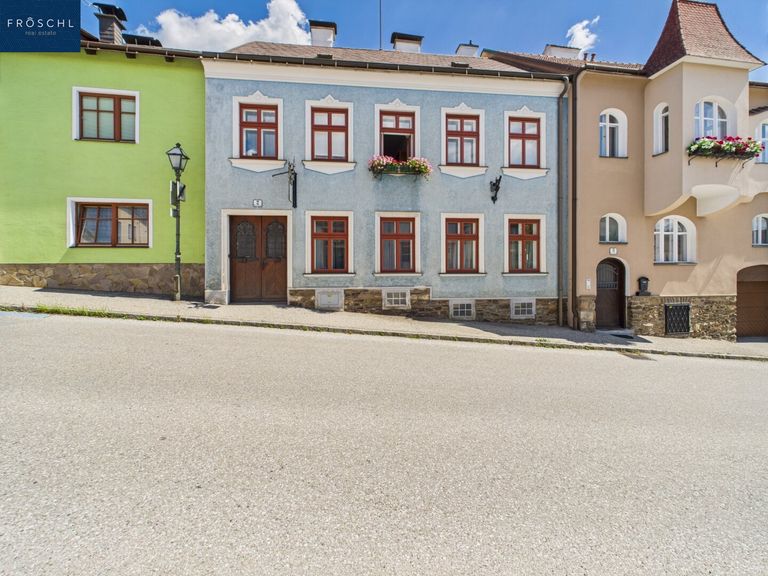 Straßenansicht Vorne