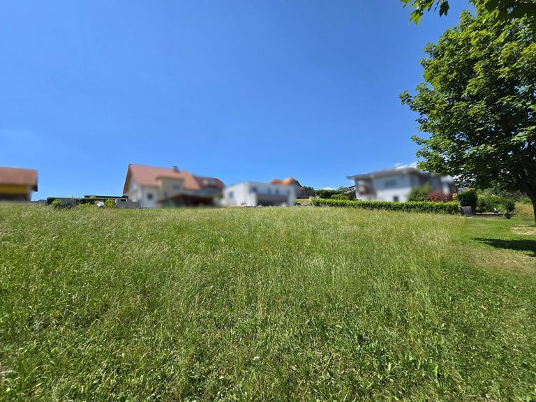 Grundstück West