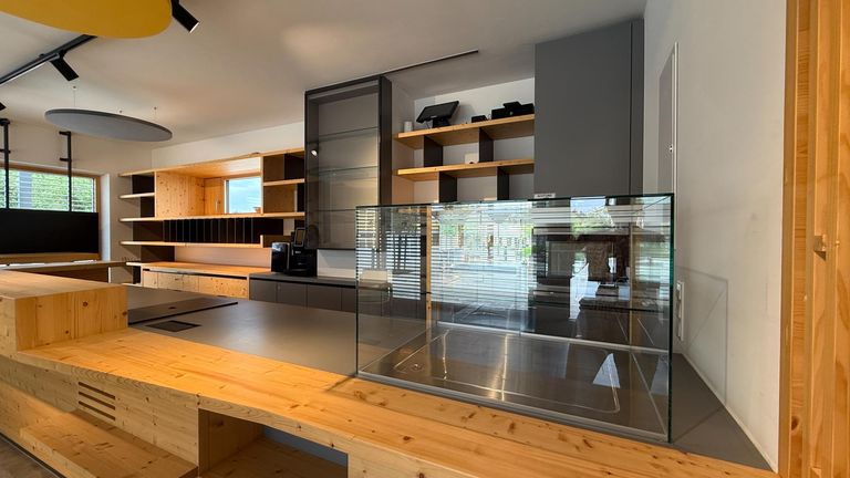 Verkaufspult mit Kühlvitrine