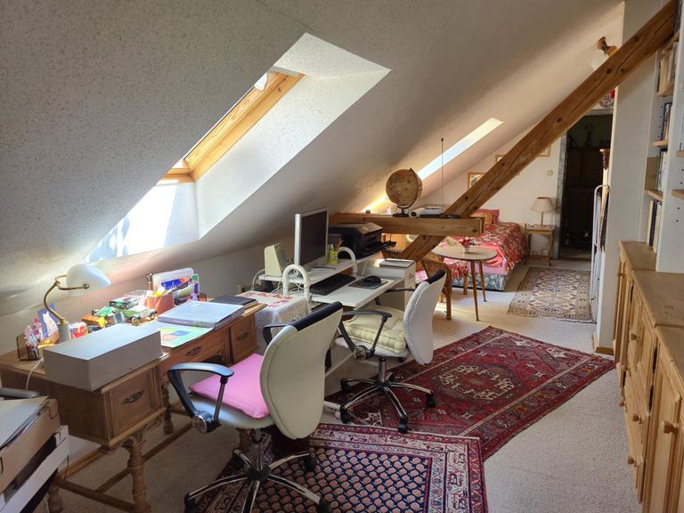 Schlafzimmer/Büro DG