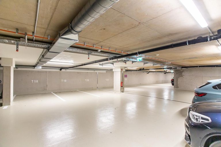 Tiefgaragenstellplatz