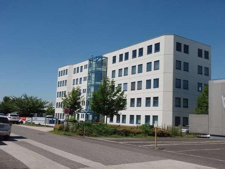 Gebäudeansicht von vorne