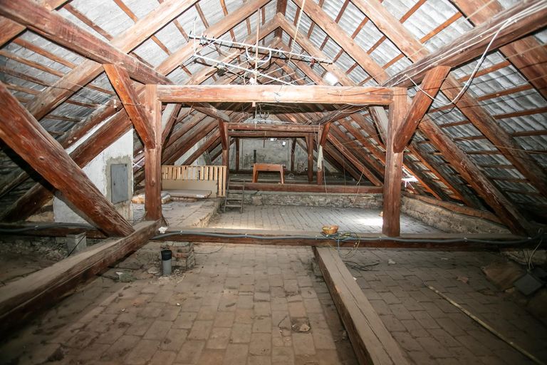 Rohdachboden Haus 52