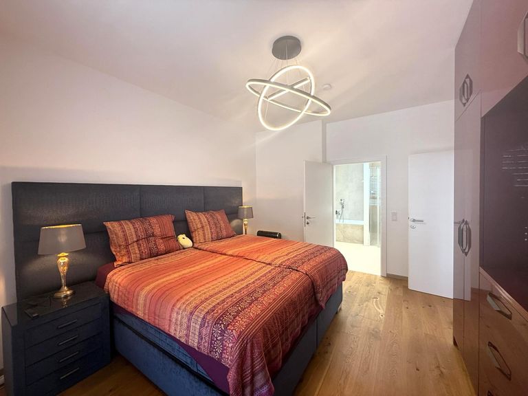 Masterbed mit Bad en Suite / klimatisiert