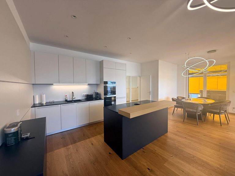 Living, Luxusküche von Bulthaup mit Miele-Geräte