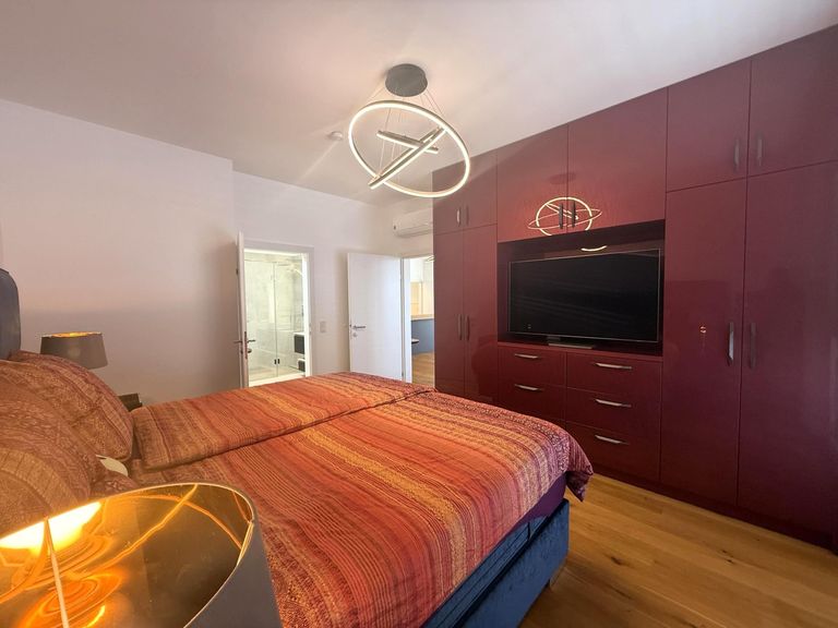 Masterbed mit Bad en Suite / klimatisiert