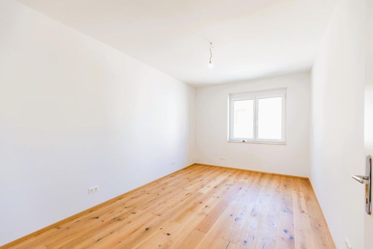 7 Schlafzimmer