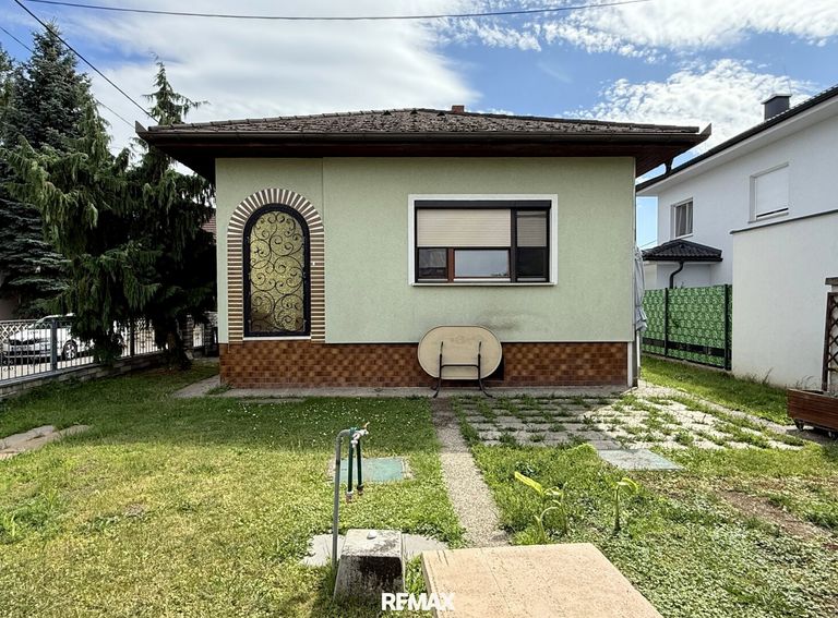 Haus von der Gartenseite