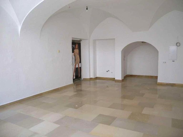 8648_307356303